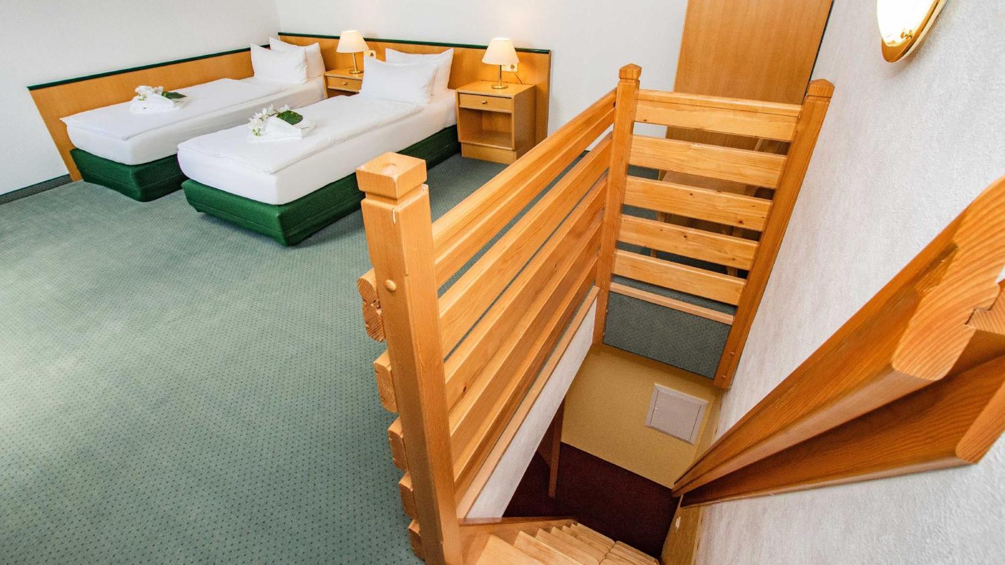 Hotel Garni Nussbaumhof 4*
